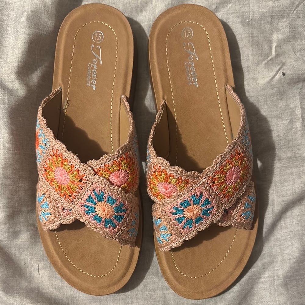 Hand knit pattern Sandals